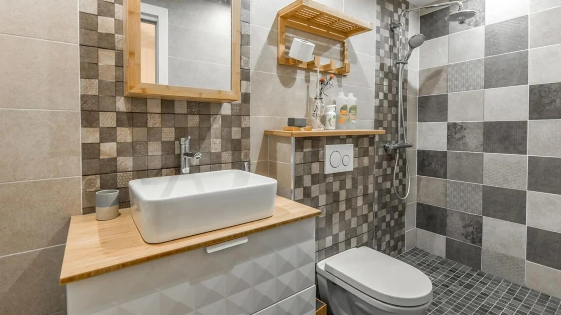3-Star Rated Apartment In The Heart Of The Old Town With A View Annecy