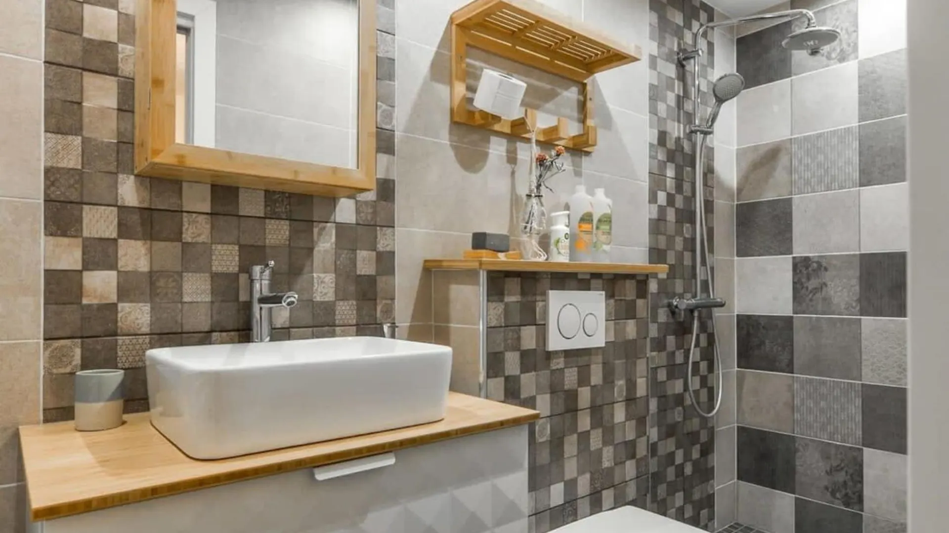3-Star Rated Apartment In The Heart Of The Old Town With A View Annecy